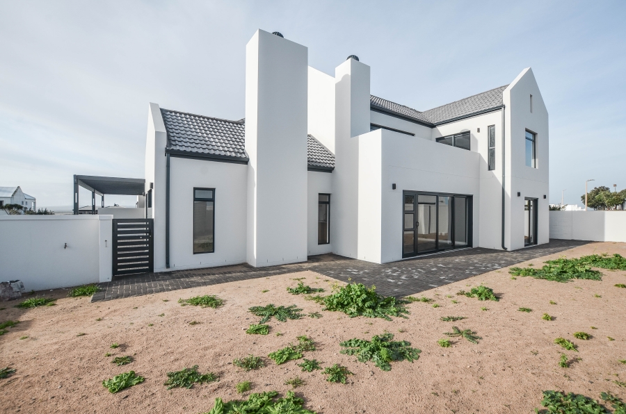 3 Bedroom Property for Sale in Yzerfontein Western Cape